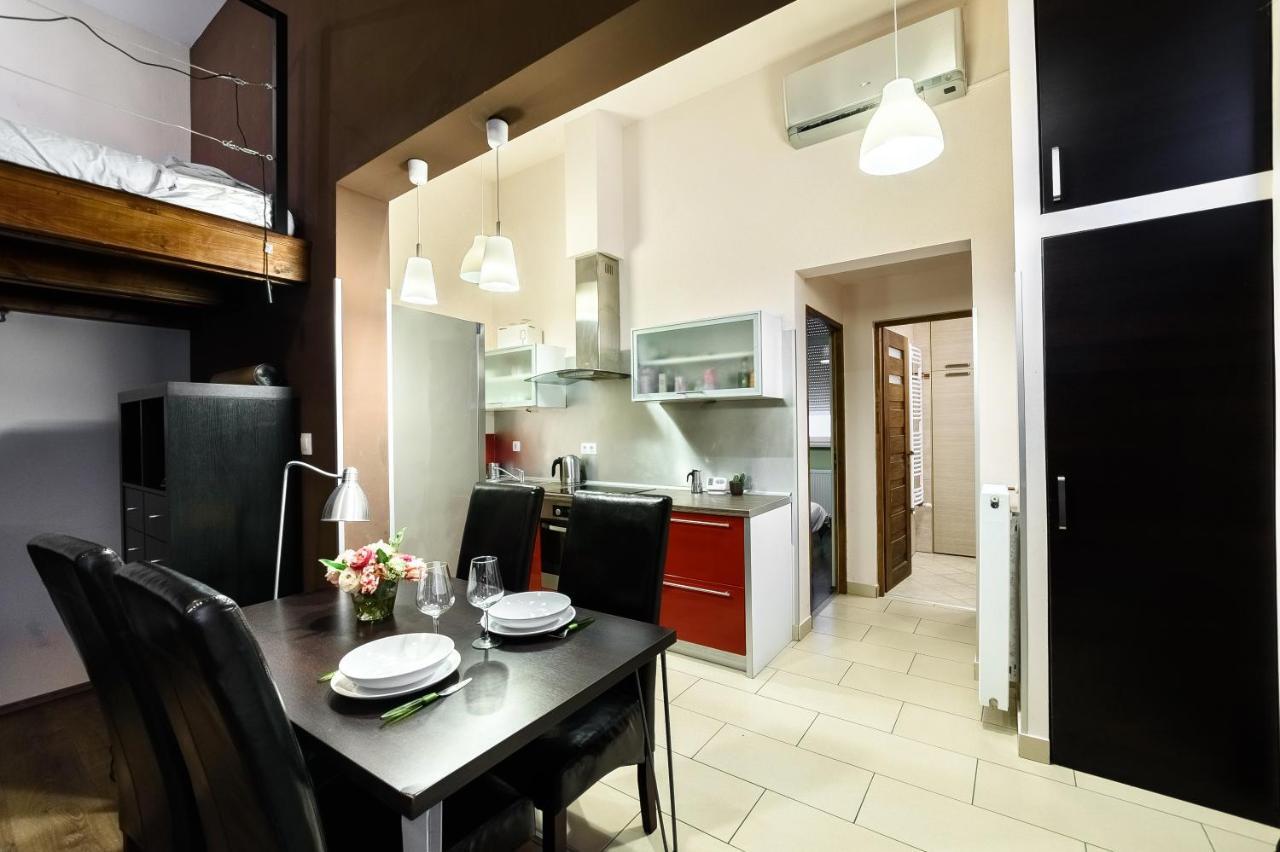 Arpa Flat Hellas Budapest Bagian luar foto
