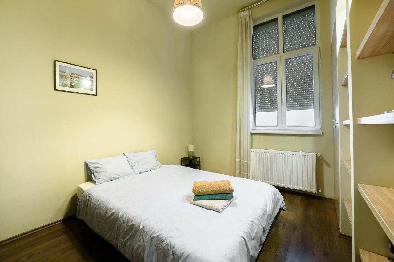 Arpa Flat Hellas Budapest Bagian luar foto