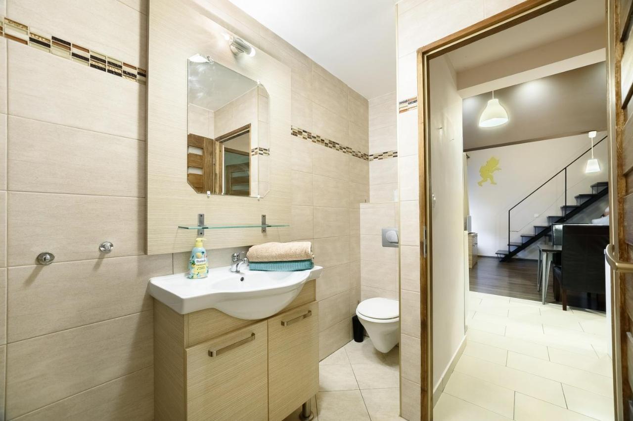 Arpa Flat Hellas Budapest Bagian luar foto